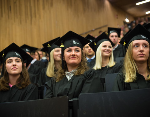 Proclamatie 2021/2022 faculteit Economie en Bedrijfskunde 17u30