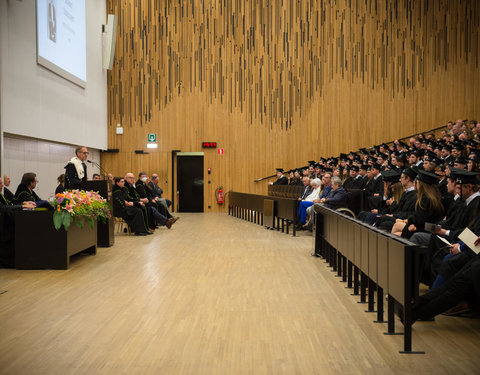 Proclamatie 2021/2022 faculteit Economie en Bedrijfskunde 17u30