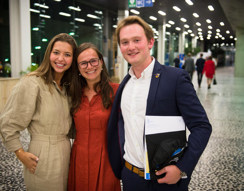 Proclamatie 2021/2022 faculteit Economie en Bedrijfskunde 17u30