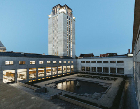 Boekentoren verlicht!