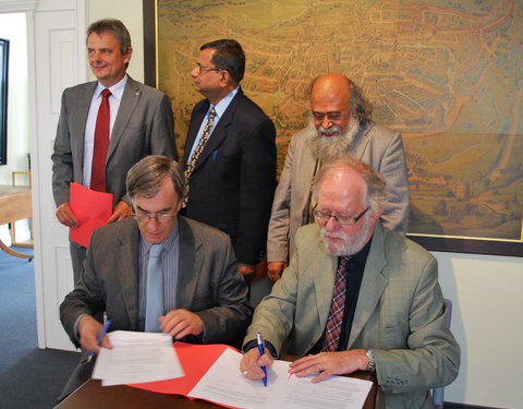 Ondertekening overeenkomst India Platform-13886