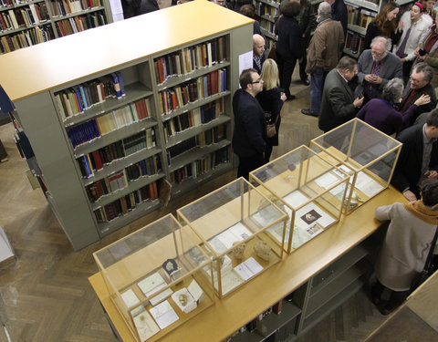 Voorstelling kunstenaarsboek Art(silence) n.a.v. huldiging van prof. Claire Van Damme-1417