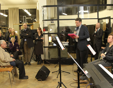 Voorstelling kunstenaarsboek Art(silence) n.a.v. huldiging van prof. Claire Van Damme-1435