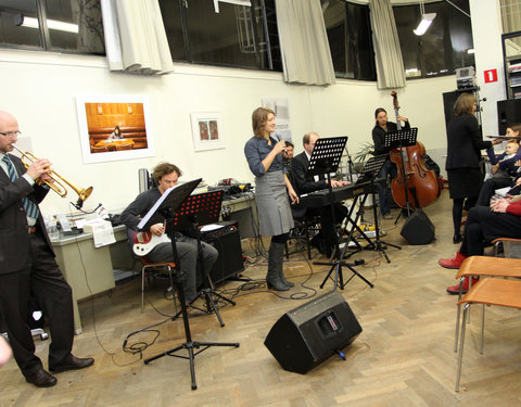 Voorstelling kunstenaarsboek Art(silence) n.a.v. huldiging van prof. Claire Van Damme-1466