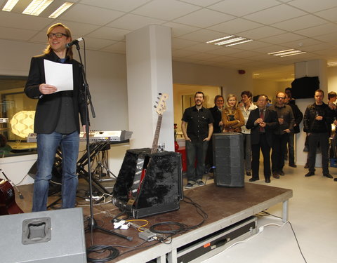 Inhuldiging nieuwe locatie jongerenmedialab Urgent.fm, Stalhof 6-14777