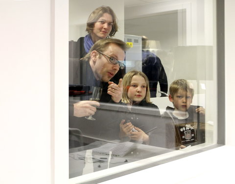 Inhuldiging nieuwe locatie jongerenmedialab Urgent.fm, Stalhof 6-14797