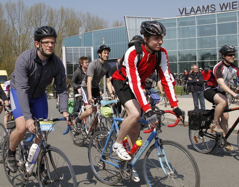 Sportnamiddag 2010 voor medewerkers UGent-14865