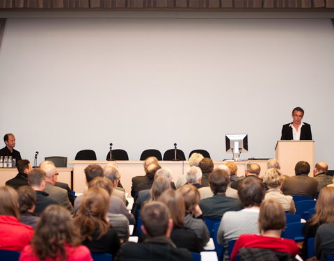 Inhuldiging vergaderzaal decaan John Vincke (Korte Meer nr. 5)-15193