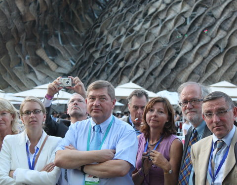 UGent met haar partners van het China Platform op de wereldtentoonstelling in Shanghai tijdens de Oost-Vlaamse week-16051