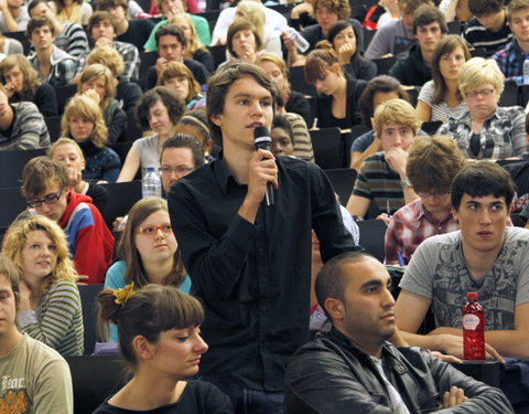 Openingscollege Politicologie 2010-16977