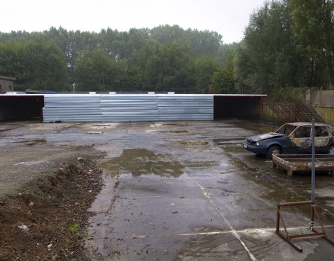 Brandproef in een nagebouwde, ondergrondse parkeergarage op het het terrein van Warringtonfirgent; een uniek experiment door Uni