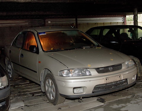 Brandproef in een nagebouwde, ondergrondse parkeergarage op het het terrein van Warringtonfirgent; een uniek experiment door Uni