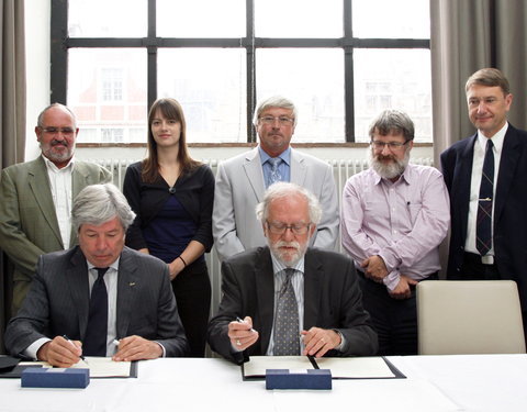 Ondertekening samenwerkingsovereenkomst met de Hogere Zeevaartschool (HZS) voor 2 nieuwe postgraduaatsopleidingen in de Hydrogra