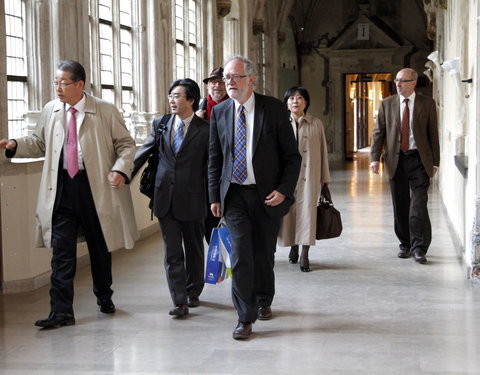 Overleg met delegatie van de  Universiteit van Incheon (UI, Zuid-Korea)-18013