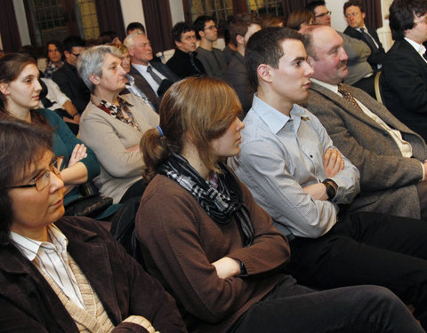 Prijsuitreiking sms-poëziewedstrijd voor UGent studenten 2011/2012-1839