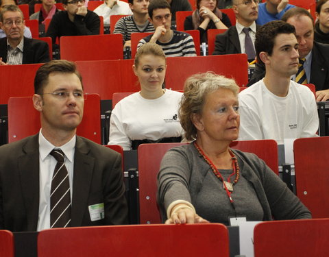 Vlaams Wetenschappelijk Economisch Congres aan UGent, in het kader van het Belgische EU-voorzitterschap en met hoofdthema 'Gloka