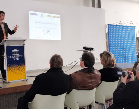 Inauguratie van de cursussen Turks gegeven door het Universitair Centrum voor Talenonderwijs (UCT) van de UGent in samenwerking 