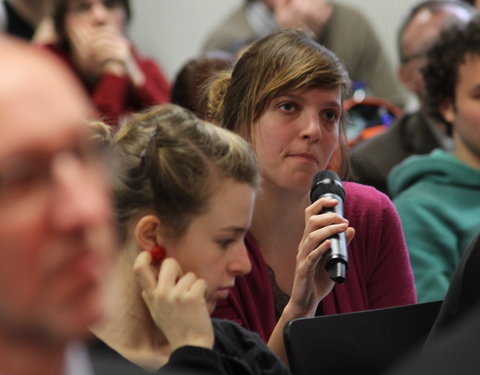 Gastcollege door de ambassadeur van de Verenigde Staten in België in het kader van het vak 'Langetermijnontwikkelingen in de wer