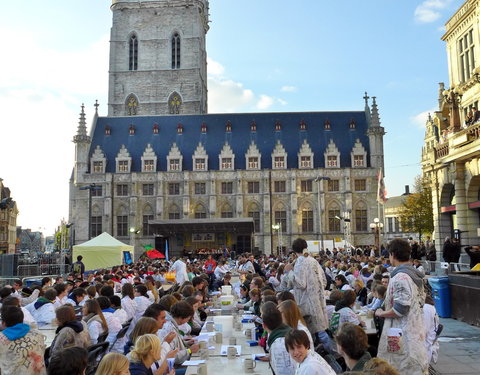 FK Beiaardcantus 2012 op het Sint-Baafsplein