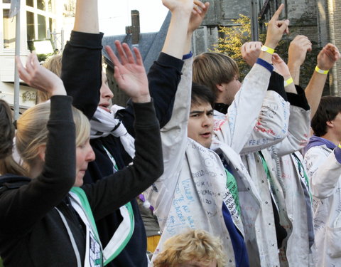 FK Beiaardcantus 2012 op het Sint-Baafsplein-20189