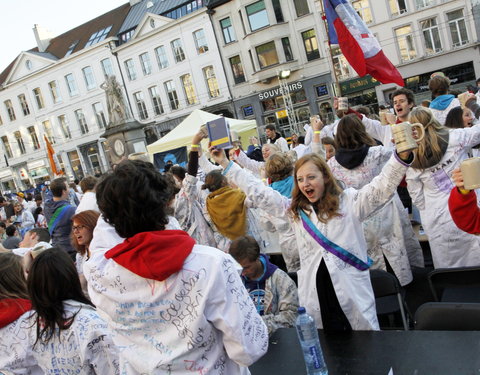 FK Beiaardcantus 2012 op het Sint-Baafsplein-20198