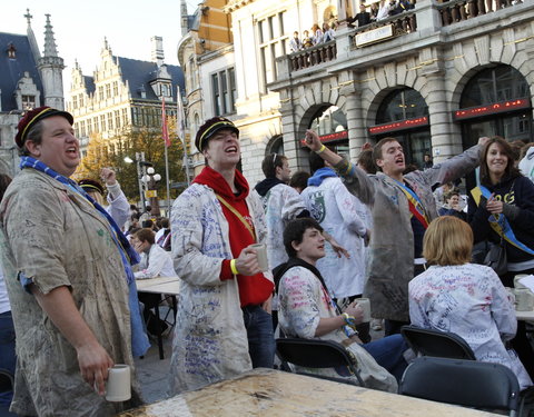 FK Beiaardcantus 2012 op het Sint-Baafsplein-20231