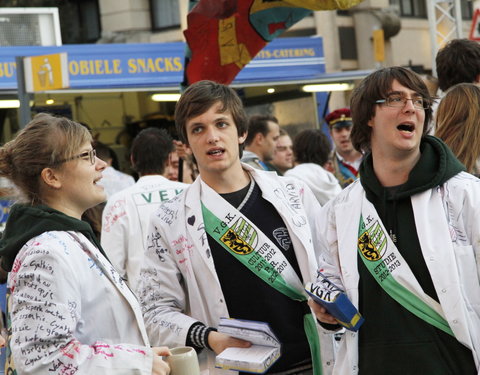 FK Beiaardcantus 2012 op het Sint-Baafsplein-20235