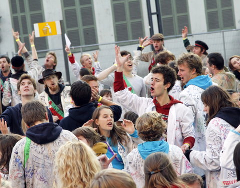 FK Beiaardcantus 2012 op het Sint-Baafsplein-20248