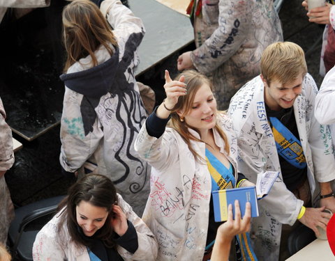 FK Beiaardcantus 2012 op het Sint-Baafsplein-20263