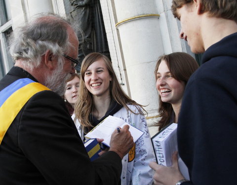 FK Beiaardcantus 2012 op het Sint-Baafsplein-20270