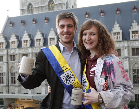 FK Beiaardcantus 2012 op het Sint-Baafsplein-20277