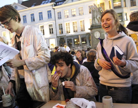 FK Beiaardcantus 2012 op het Sint-Baafsplein-20290