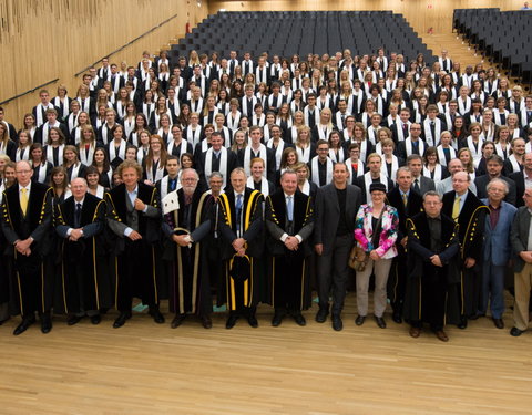 Proclamatie 2011/2012 faculteit Letteren en Wijsbergeerte-20343