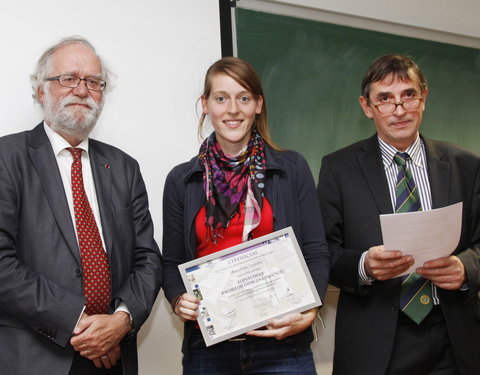 Uitreiking certificaten topstudenten bachelor Diergeneeskunde-20566