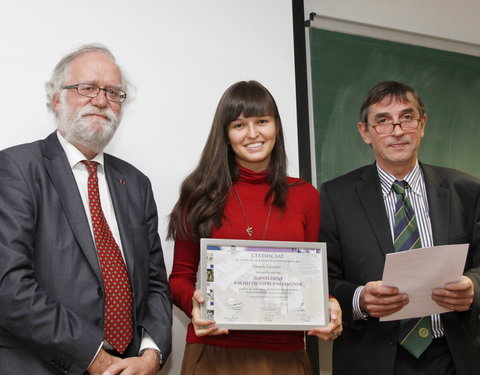 Uitreiking certificaten topstudenten bachelor Diergeneeskunde-20571