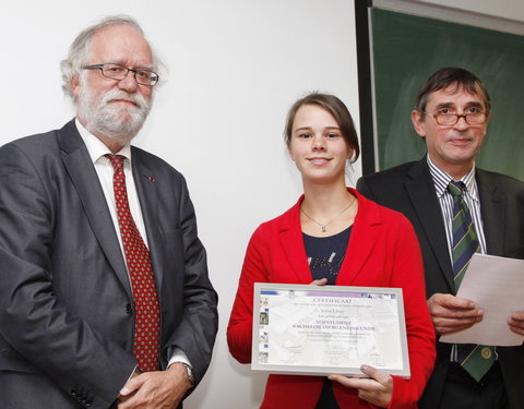 Uitreiking certificaten topstudenten bachelor Diergeneeskunde-20576