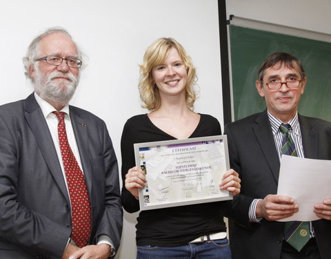 Uitreiking certificaten topstudenten bachelor Diergeneeskunde-20577