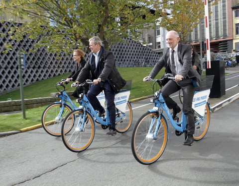 Officiële indienststelling van elektrische oplaadeilanden aan het Olympus fietsstation Zuid (Wilsonplein) en in het UGent rector