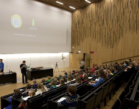 Kinderuniversiteit 'Licht'-20991