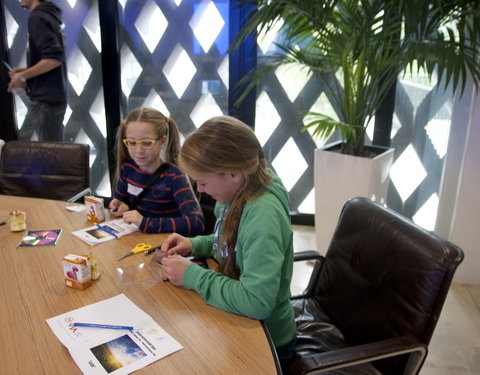 Kinderuniversiteit 'Licht'-21006