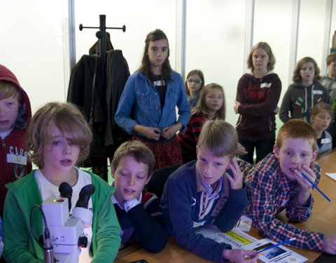 Kinderuniversiteit 'Licht'-21012