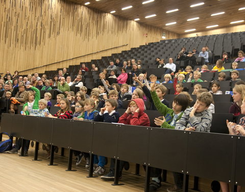 Kinderuniversiteit 'Licht'-21024