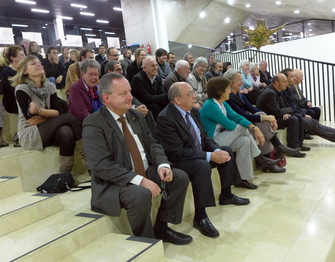 Opening tentoonstelling 'Meisjes en Jongens... Bestemming bekend? België, 1830-2000'-21185