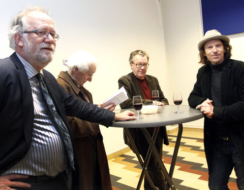 Opening tentoonstelling 'Het kunstwerk een gebruiksaanwijzing' in het Technicum-21869