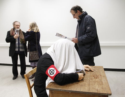 Opening tentoonstelling 'Het kunstwerk een gebruiksaanwijzing' in het Technicum-21880