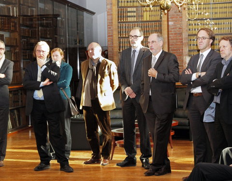 Ondertekening protocol voor schenking Charles Vandenhove, kaderend in het concept van het ‘Vandenhove Paviljoen’ en uitreiking e