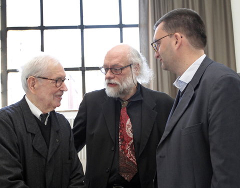 Ondertekening protocol voor schenking Charles Vandenhove, kaderend in het concept van het ‘Vandenhove Paviljoen’ en uitreiking e