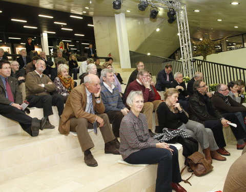 Opening tentoonstelling ‘Ethiopië, Mystiek en Magie’, foto's van Clem Willems die verkocht worden ten voordele van de armsten in