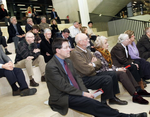 Opening tentoonstelling ‘Ethiopië, Mystiek en Magie’, foto's van Clem Willems die verkocht worden ten voordele van de armsten in