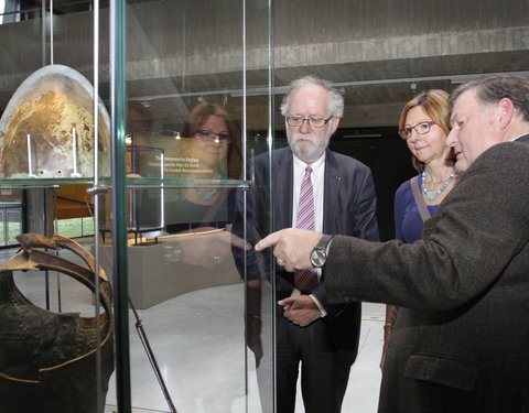 Opening tentoonstelling 'Voorbij de horizon - Samenlevingen in\nKanaal en Noordzee 3500 jaar geleden' in het Provinciaal Erfgoedc